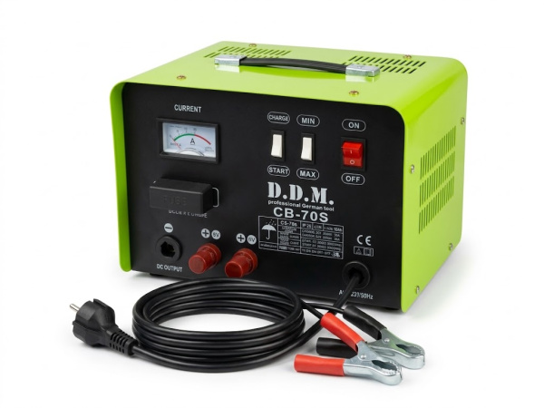 Jump Starter + încărcător pentru acumulator auto D.D.M CB-70S