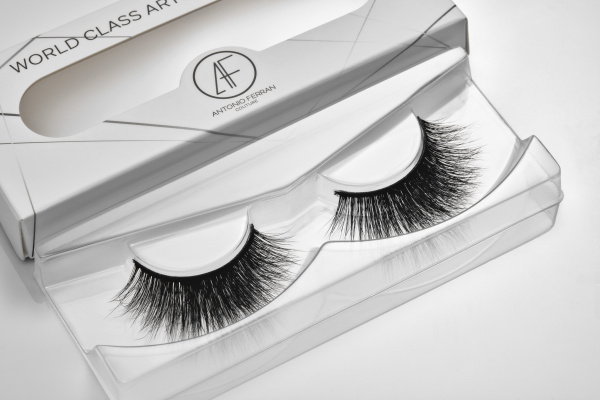 Gene False Antonio Ferran - World Class Artistic Eyelashes - LATIN (pentru artisti)
