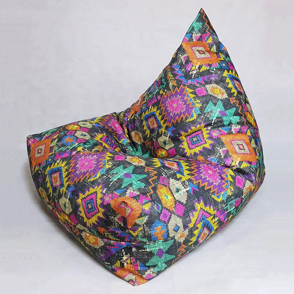 Fotoliu puf Bean Bag piramidă mărimea XL in stilul moldovenesc