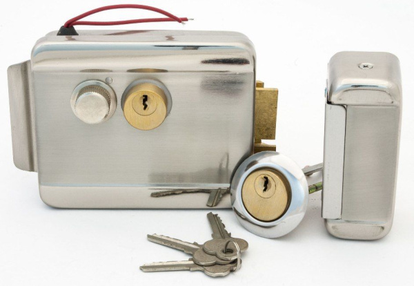 Încuietoar electro-mecanic 12V