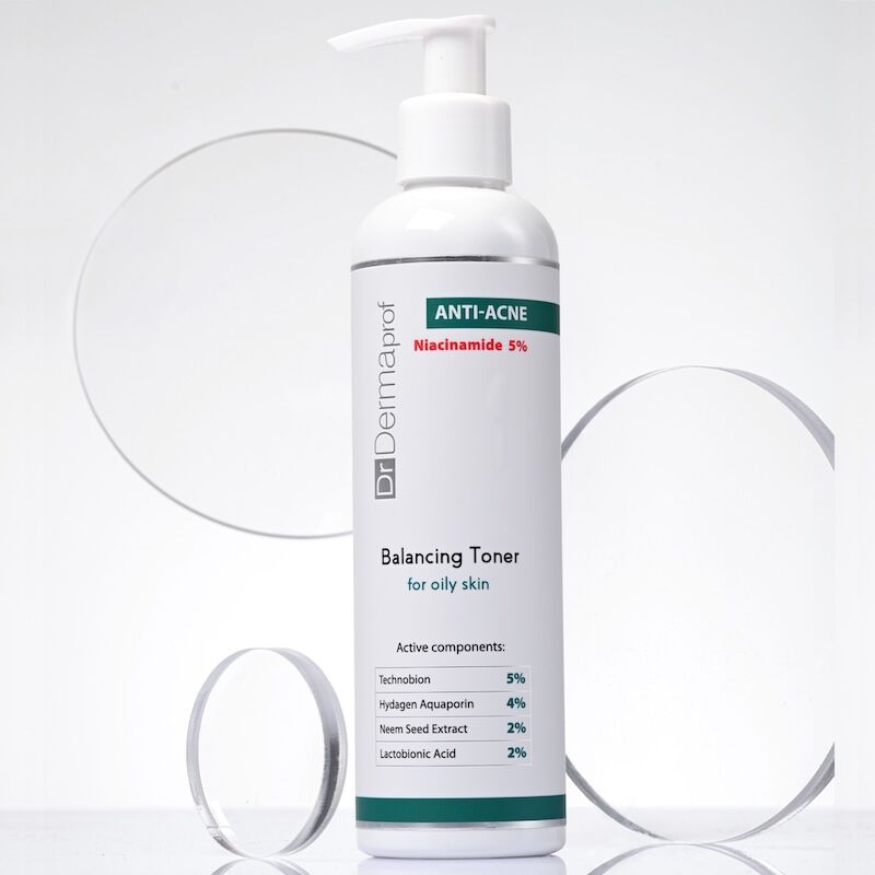 pHarmika Toner echilibrant pentru tenul gras