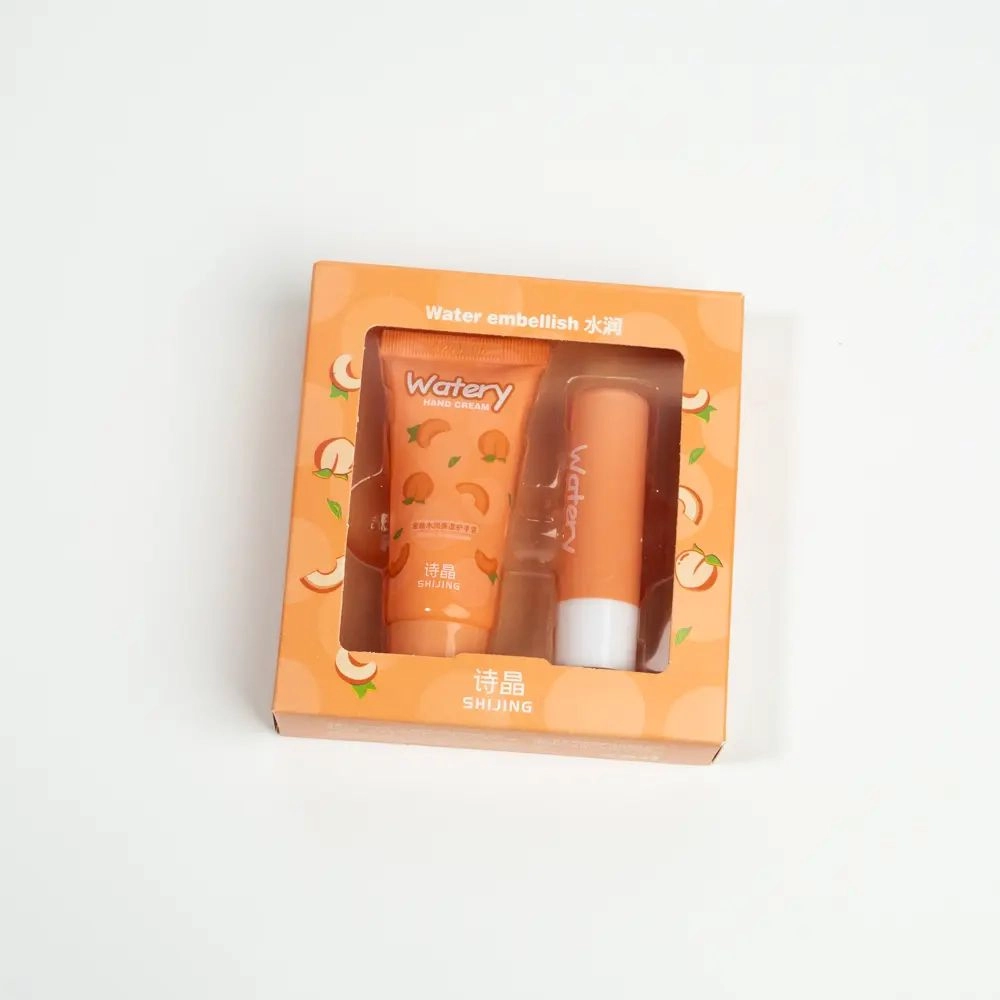 Set cremă pentru mâini (15 ml)+balsam de buze (3,2 g)