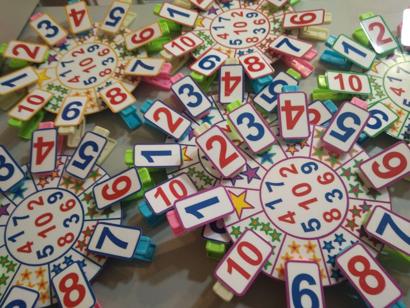 M-8 Joc cu cleşte Învăţăm să numărăm 1-10