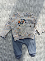 Costum pentru băieți